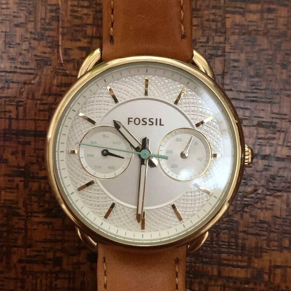 Fossil watch